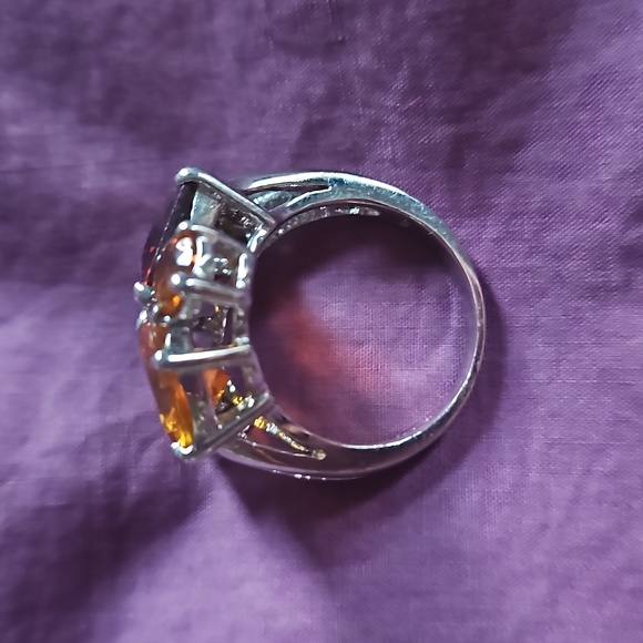 Stunning Avon silver statement cocktail ring with bold topaz stones size 8 - Picture 5 of 7